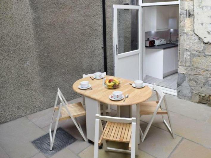 Courtyard Holiday Apartments Inverkeithing Εξωτερικό φωτογραφία